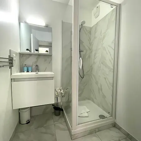 Le Rivage, Joli Appartement A 200 M Des Plages Menton Exterior photo